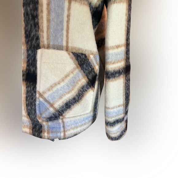 NWT Bagatelle Cream, Blue, Neutral Plaid Cropped Jacket | M - Picture 4 of 9